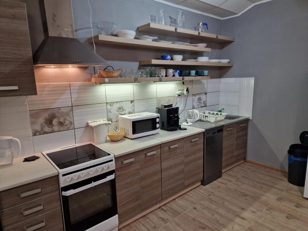 Velky Apartman Lejlighed Bratislava Eksteriør billede