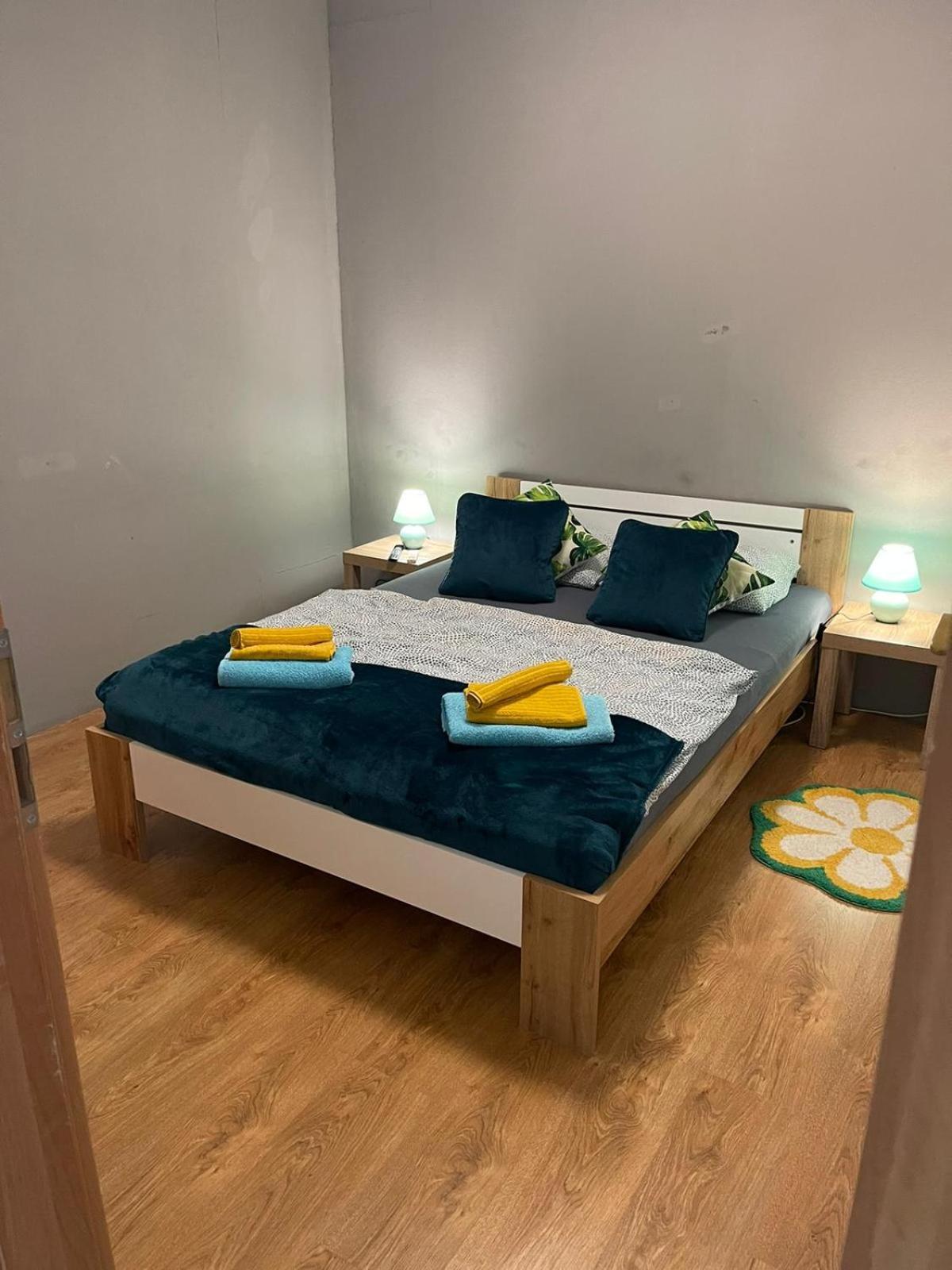 Velky Apartman Bratislava Eksteriør billede