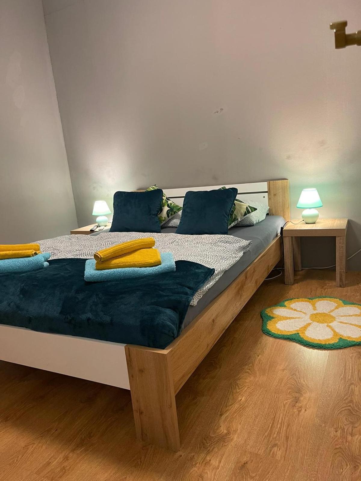 Velky Apartman Bratislava Eksteriør billede
