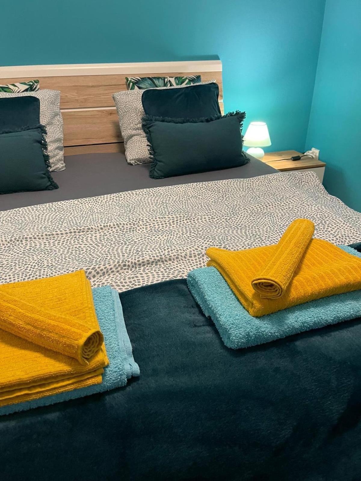 Velky Apartman Bratislava Eksteriør billede